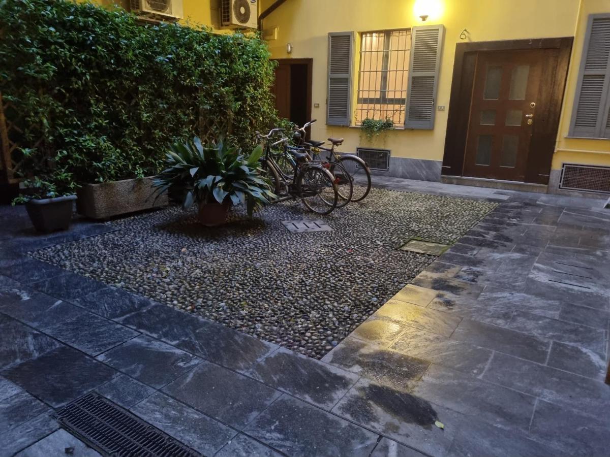 Corso Venezia 33 Milánó Kültér fotó